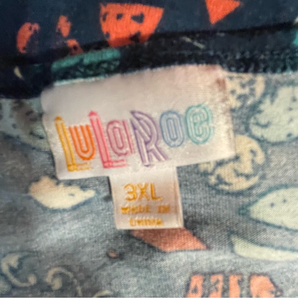 LuLaRoe Pink and Green Relaxed Tunic - Picture 6 of 7